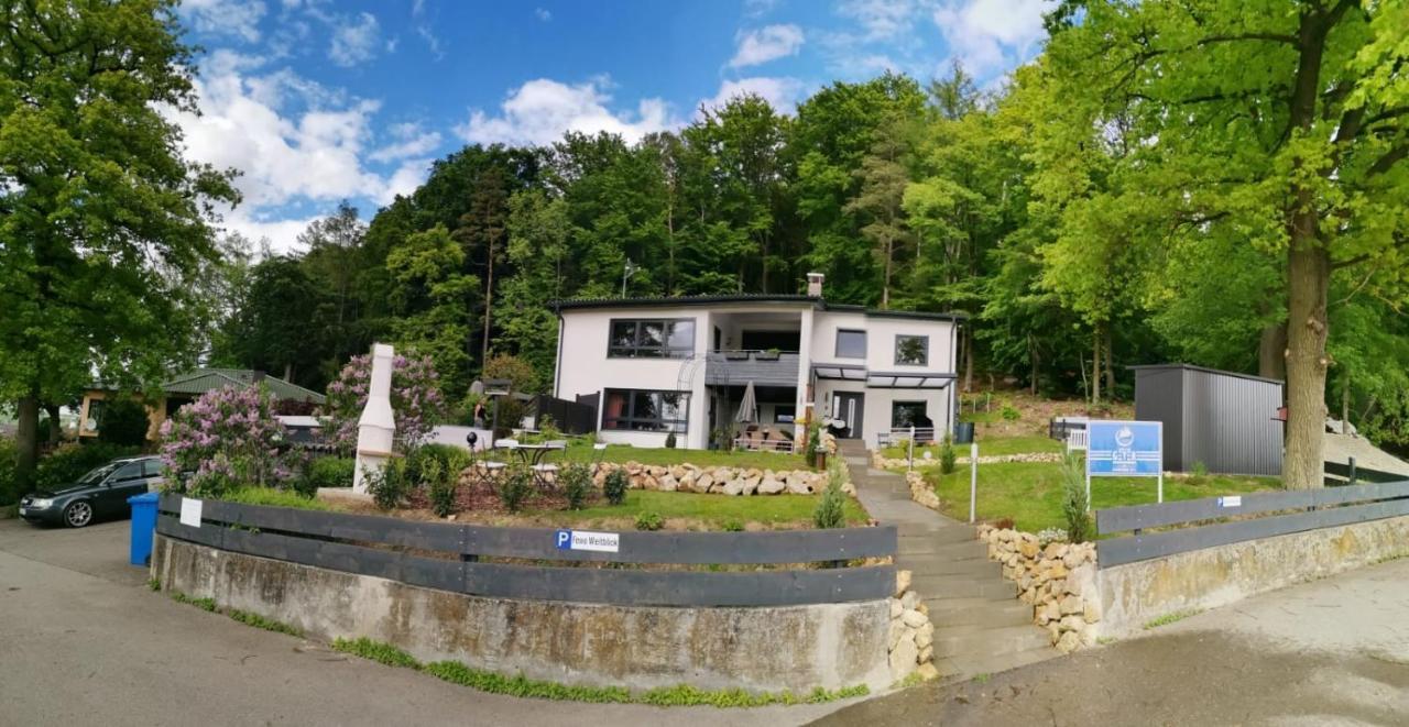 Apartment Waldrand Bei Geyer -saal An Der Donau- *